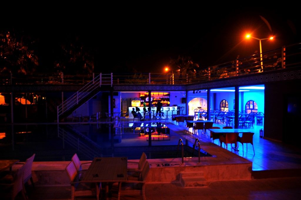 Selge Hotel Side Exterior photo